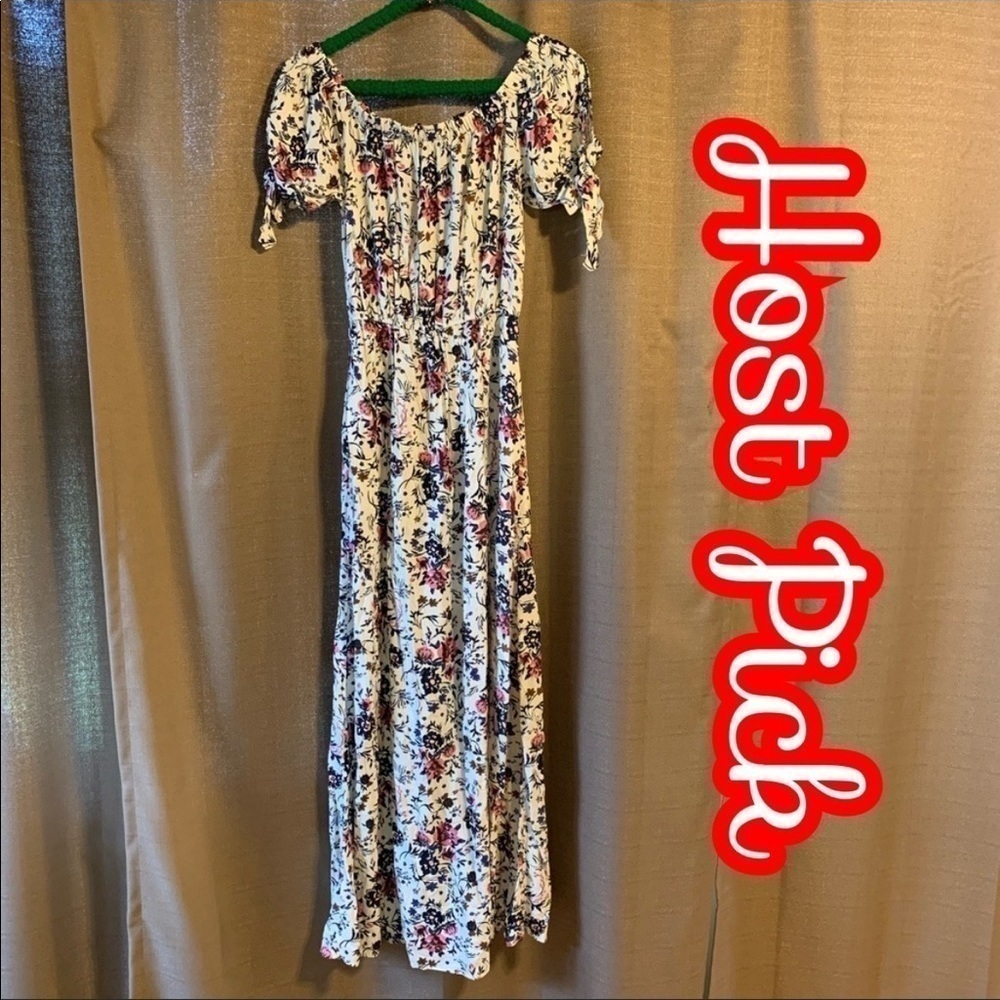 ✅2x Host Pick✅ Band of Gypsies Cold Shoulder Dress, Small